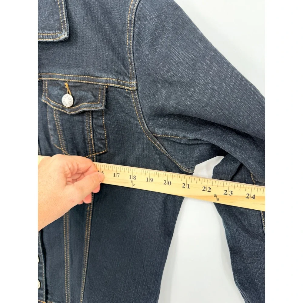 Chicos Platinum Dark Wash Denim Jacket Size 2 Indigo Button Front Stretch Cotton - Picture 6 of 8